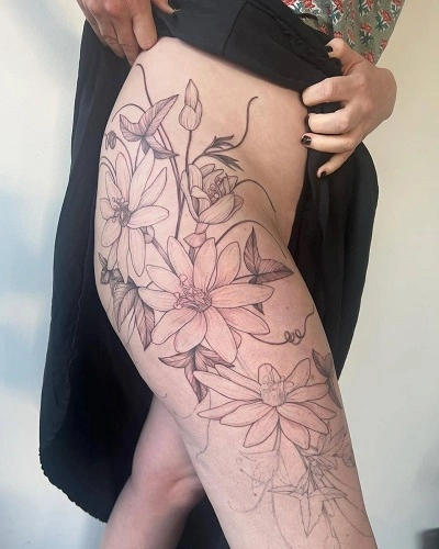 Flower Thigh Tattoos for Women
