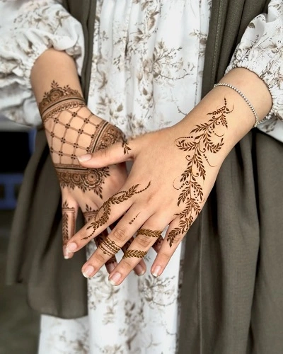 Henna Finger Tattoos for Women