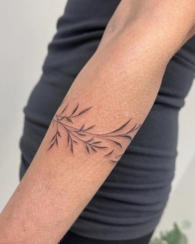 Simple Arm Tattoos for Women