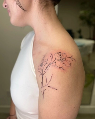 Simple Flower Tattoos for Women
