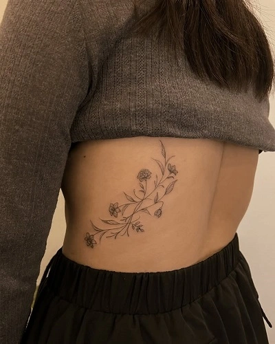 Simple Flower Tattoos for Women