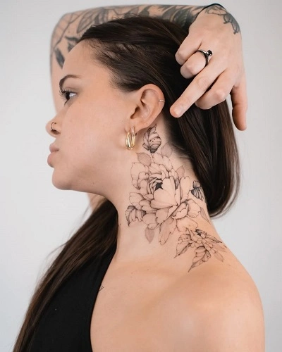 Simple Neck Tattoos for Women