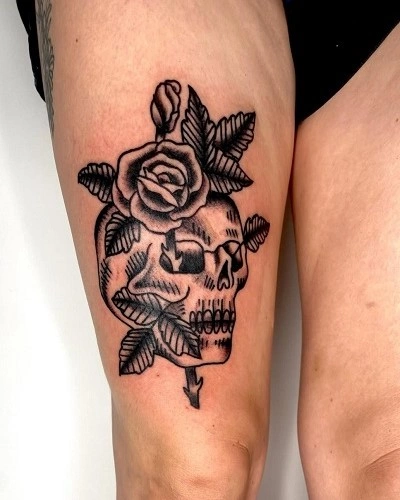 Simple Skull Tattoos for Women