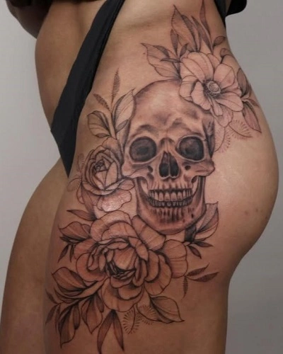 Skull Thigh Tattoos for Women