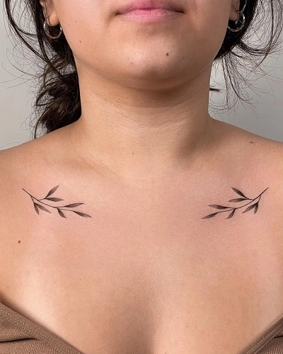 Collarbone Tattoos for Women