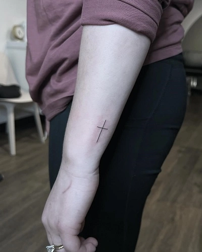 Cross Tattoos for Women