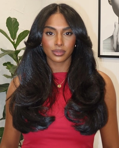 Wavy Blowout Haircuts for Women