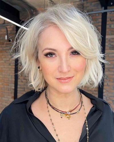 Bob with Volume and Side Bangs
