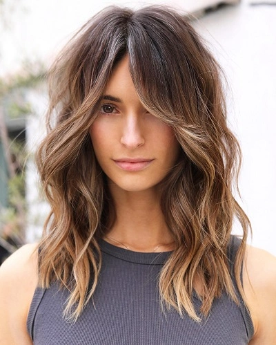 Curtain Bangs with Mid Length Cut