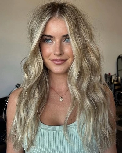 Honey Blonde Hair Colors for Women