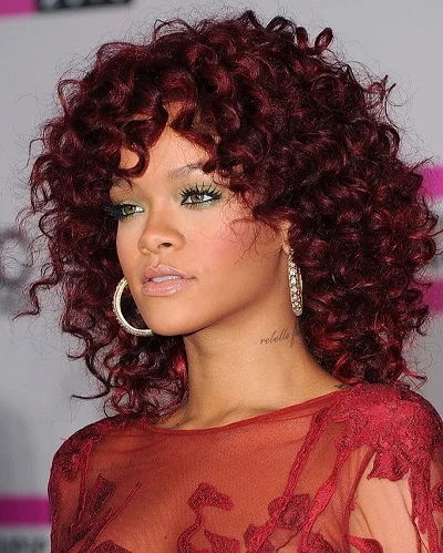 Rihanna’s Curly Bangs