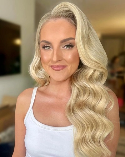 Side Parted Low Waves