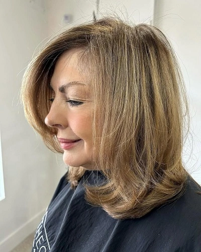 Classic Lob with Side Part
