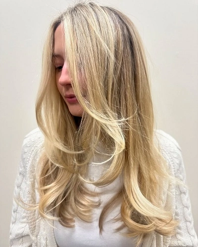 Layered Straight Hair Blowout