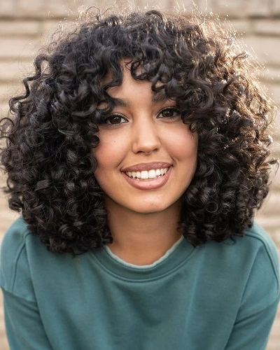 Lob with Defined Curls