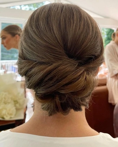 Low Twisted Bun