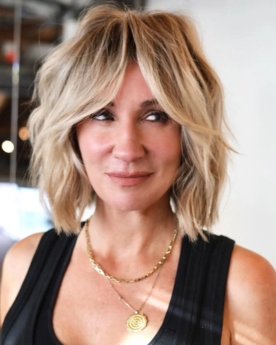 Short Haircuts for Women Over 70