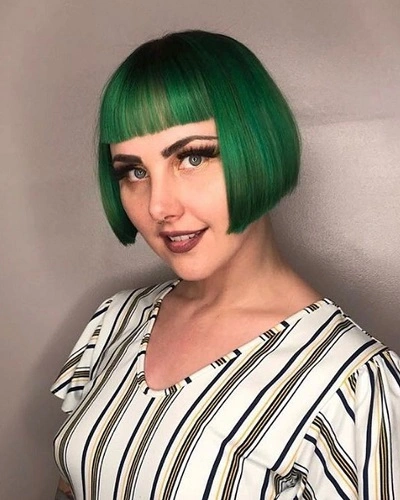 Short Haircuts with Highlights for Women 