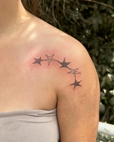 Stars Shoulder Tattoos for Women