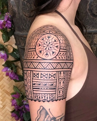Tribal Shoulder Tattoos for Women