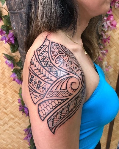 Tribal Shoulder Tattoos for Women