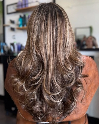 V-Cut with Flowing Layers