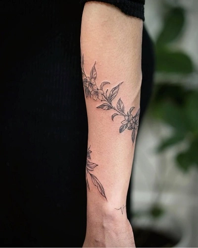 Vine Forearm Tattoos for Women