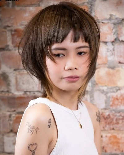 Asymmetrical Wolf Cuts for Women