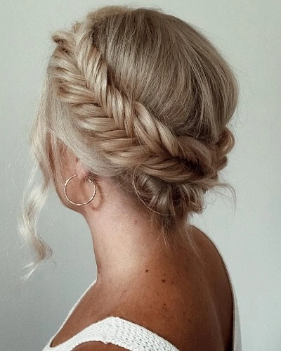 Halo Plait Hairstyle
