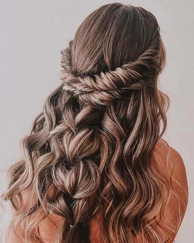 Halo Plait Hairstyle