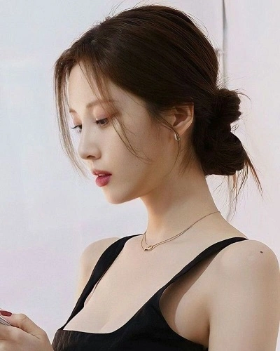 Low Bun with Loose Strands