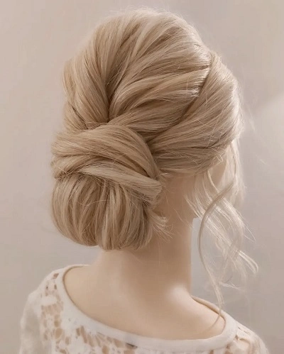 Low Chignon for Women