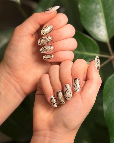 Snake Skin Nail Art