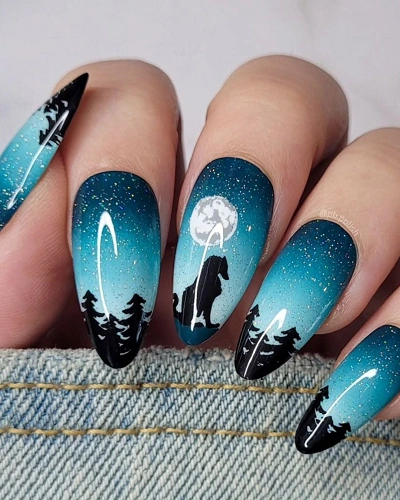Wolf Paw Nail Art