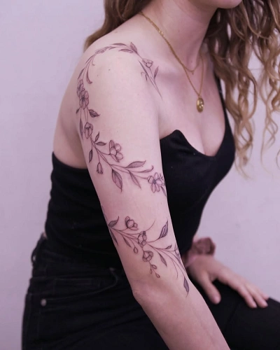 Floral Vine Tattoos for Women