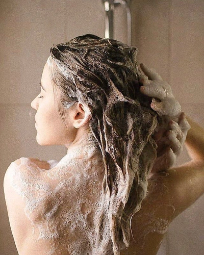 Choose the Right Anti Dandruff Shampoo