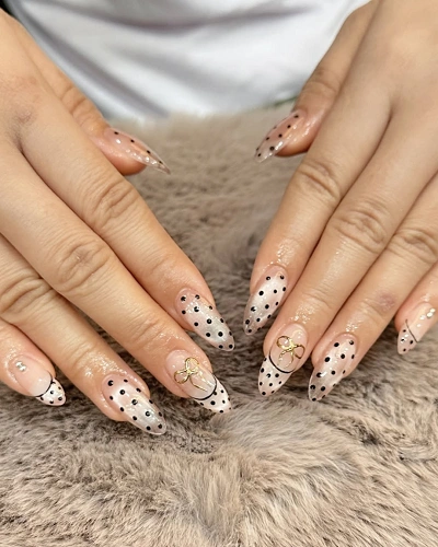 Transparent Polka Dot Nail Art